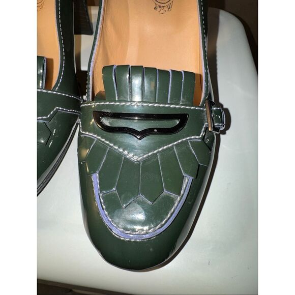 Tod’s Green Leather Loafer Heels - Picture 4 of 11